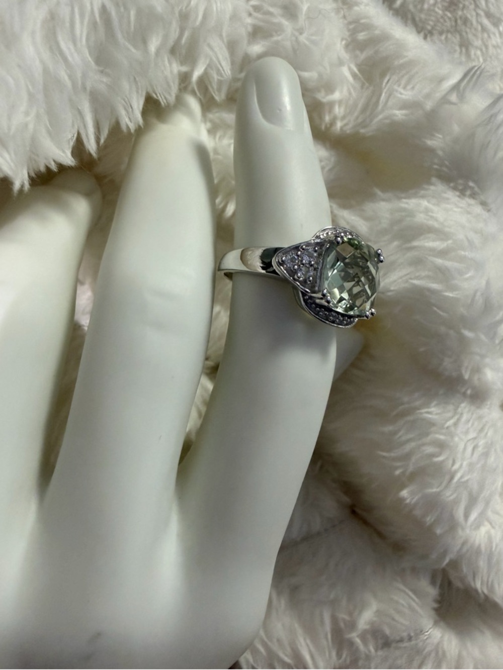 Genuine Green Amethyst and White Topaz Ring Sterling Silver Size 8 - Picture 6 of 9
